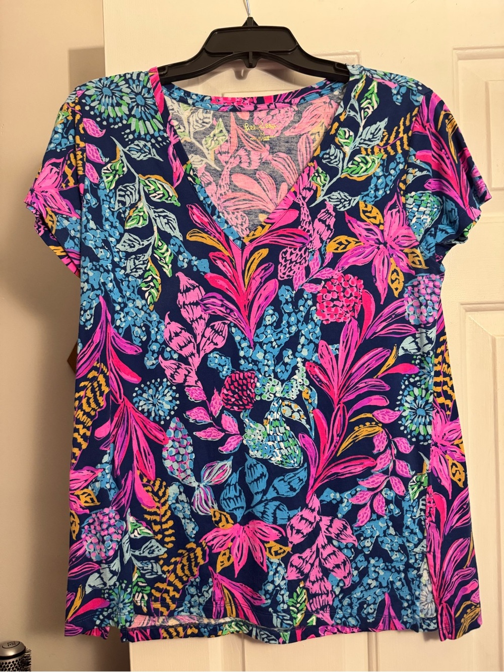 Lilly Pulitzer Navy Floral V-Neck Short Sleeve Top with Hot Pink & Aqua